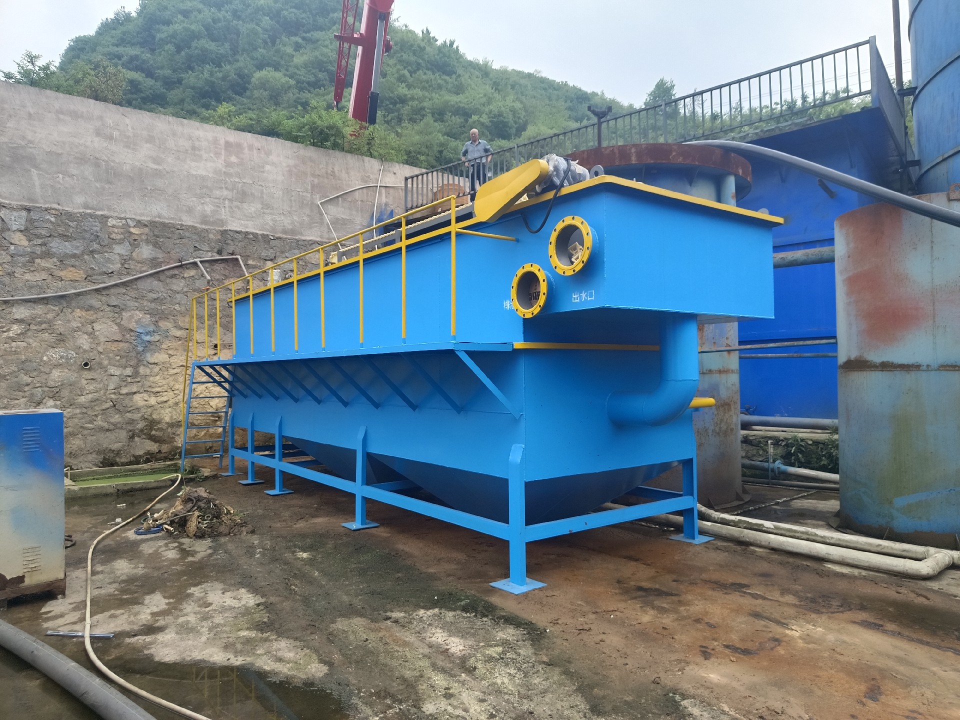 氣浮機(jī)，高效氣浮機(jī)，溶氣氣浮機(jī)，氣浮機(jī)安裝現(xiàn)場(chǎng)